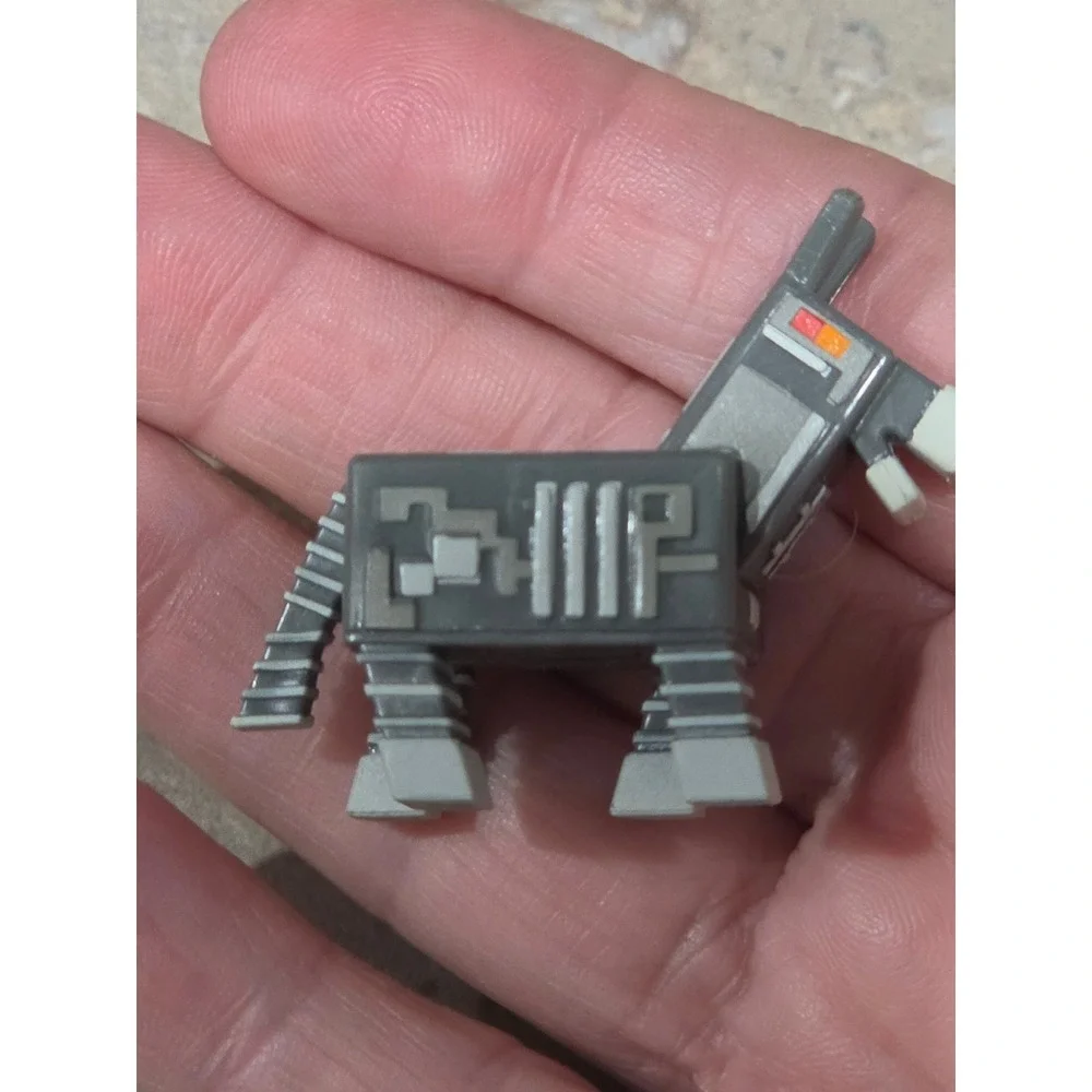 Minecraft Mini Figures Series 2 Skeleton Horse‎ Grey Collectible Toy 1 Inch